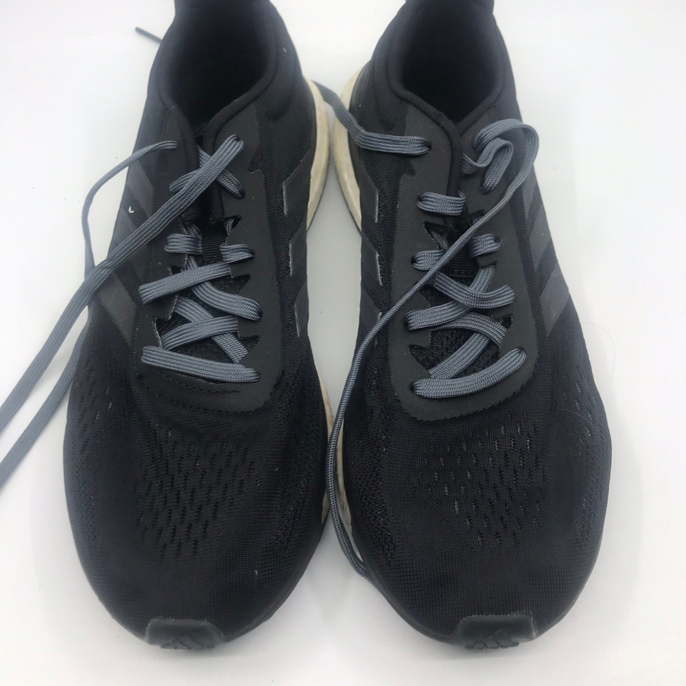Adidas Boost Black Men's Sneakers Size 7.5 - Picture 3 of 7